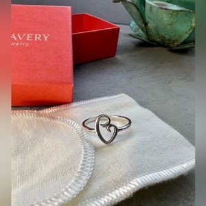 James Avery Delicate Mother's Love Sterling Silver Ring